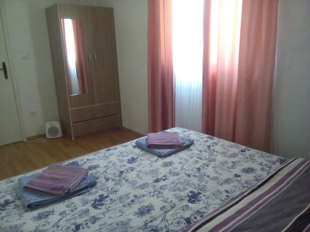 Apartman Jezerce 71 Apartment Bagian luar foto